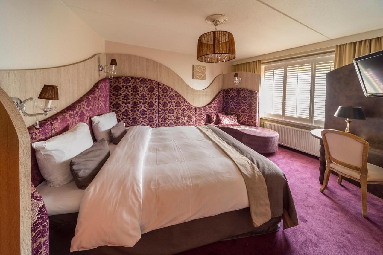 Deluxe Double Room,695519181:JPEG